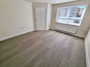 Photo 16- click for photo gallery